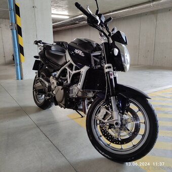 Aprilia mana - 4