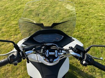 Honda pcx125 - 4