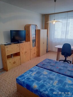 Pronajmu byt 1+1 na Starém náměstí v Sokolově - 4