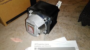 Prodám originální HP lampu do projektoru HP VP6300 - 4