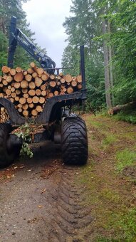 Vyvážecí souprava JOHN DEERE 1510G - 4