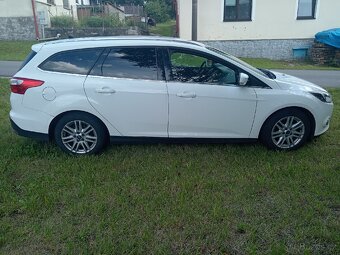 Ford focus - 4