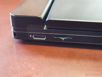 One netbook mini 7" 8GB/256GB - 4
