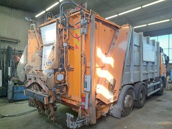 MB ACTROS 2532 L 6X2 - 4