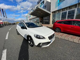 Originální příčníky a sněhové řetezy na Volvo V40 - 4