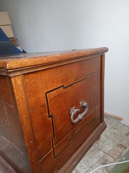 Prodam stary nabytek - 4