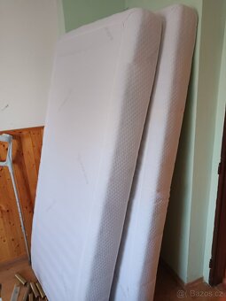 Prodám sklopnou postel + matrace - 4