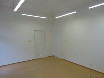 Na pronájem kancelář (21 m2)v Praze 5-M.Chuchli,Zbraslavská - 4