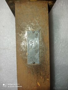 UN-053 hydraulický rozvaděč ZTS - 4