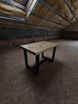 Malý konferenční stolek - 4