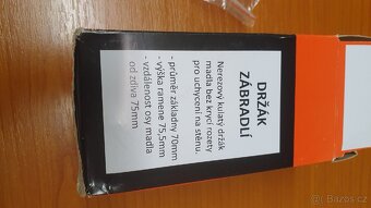 Držák madla zábradlí - 4