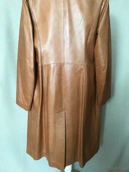 Dámský kožený kabát vel. M/38 - 4