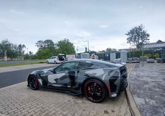 Chevrolet Corvette C7 - 4