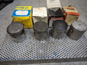 Yamaha RD 350 - 4
