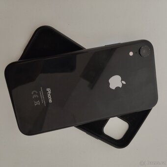 iPhone xr 64gb top stav - 4