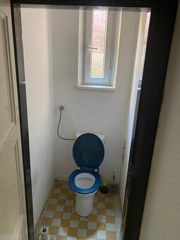 pokoj pro 2 studentky Brno Kr.pole bez RK - 4