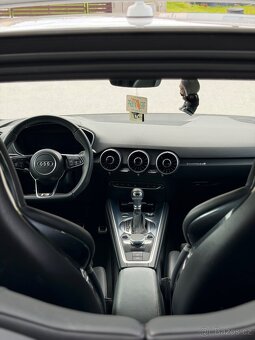 AUDI TT 2.0 TFSI S-line - 4