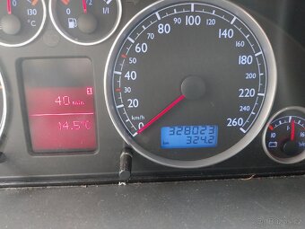 Volkswagen Sharan 2.0tdi BRT 103kw rv 2008 - 4