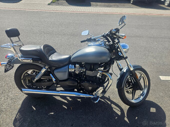 TRIUMPH SPEEDMASTER 900 EFI - 4