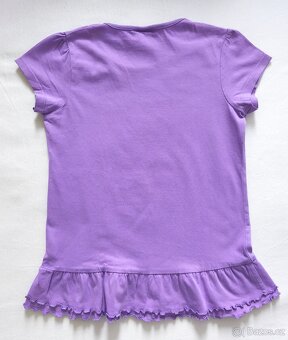 Dívčí fialové tričko s potiskem Hello Kitty, vel. 122 - 4