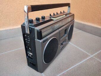 STEREO RADIO CASSETTE RECORDER PANASONIC RQ-4050LJ. - 4