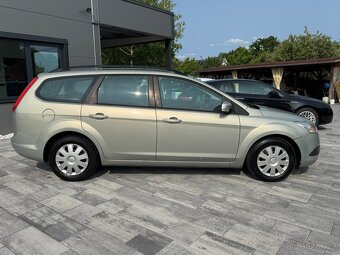 Ford Focus 1.6i 74kW - 4