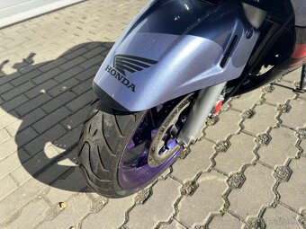 Honda CBR 600F - 4