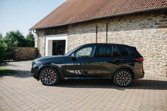BMW X5 xDrive30d G05, najeto pouze 9tis. km, DPH - 4