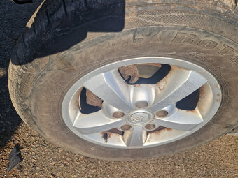 Kia Sorento 2.5 CRDI 4x4 - 125kW - Al.kola - 4