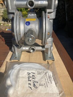 Yamada vzduchové lamelové dopravní čerpadlo - 4