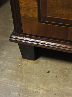 Klasicistní komoda - 4