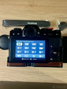 Fujifilm X-T20 + XF 18-55 2.8-4F - 4