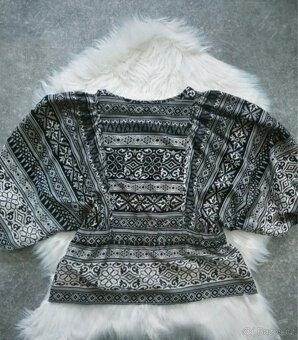 Vzorovaná halenka - 4