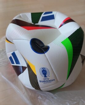 Fotbalový míč - 4