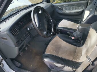kia sportage - 4