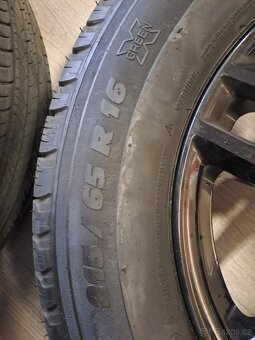 Michelin Latitude 215/65 R16 - 4