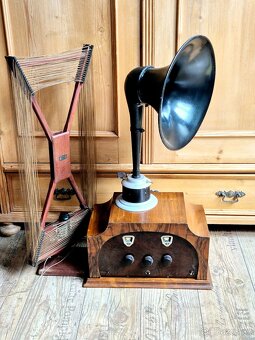 Rádio Stygor, 1931, s reproduktorem a anténou - 4