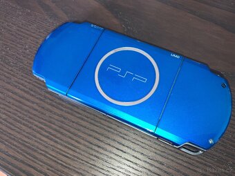 PSP 3000 Blue - 4