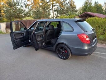 .. Rs.. Benzínová Škoda Fabia 1.4 Tsi 132kw - 4