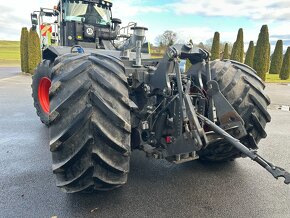 Claas Xerion 4000 - 4
