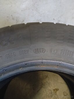 2x letní pneu 185/65 R15. Continental. - 4