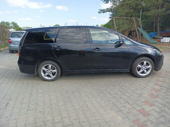 Mitsubishi Grandis 2.0 D 2007 - 4