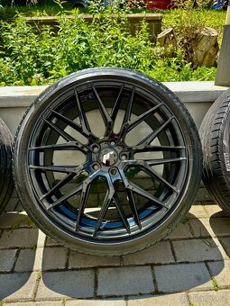 Konkávní alu kola JAPAN Racing JR28 5x112 r19 - 4