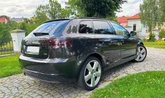 Audi A3 8P Sportback facelift 2.0 TDI CR,2011,nová STK,2xALU - 4