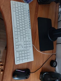 Alza Individual R5 RX6600 (+ monitor) - 4