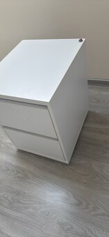 IKEA MALM bílá komoda -2 zásuvky -noční stolek - 4