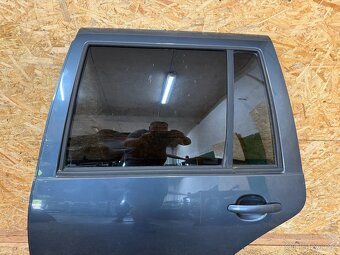 LEVÉ ZADNÍ DVEŘE VOLKSWEAGEN GOLF 4 KOMBI - 4