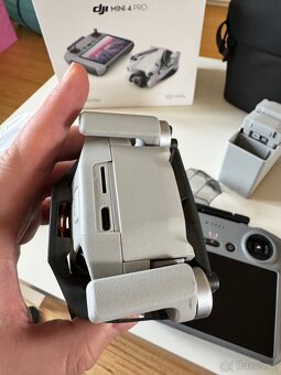 DJI mini 4 pro - fly more kombo, ND filtry, DJI zaruka - 4