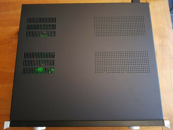 McIntosh C 220 AC elektronkový předzesilovač ### Audio kompo - 4