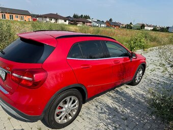 Mercedes-Benz Gla 200 4matic - 4